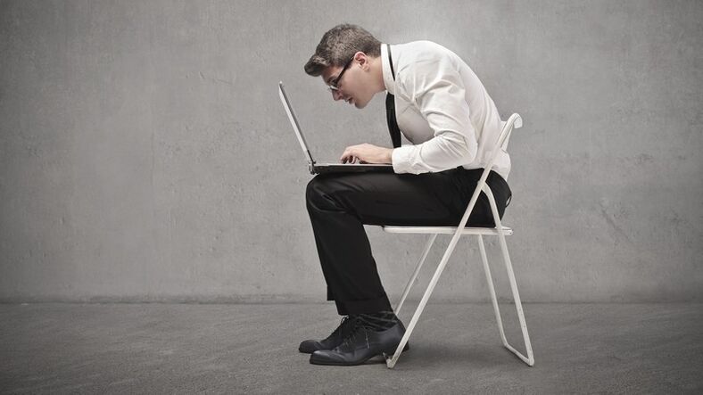 Stoop is the cause of osteochondosis