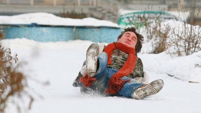 fall as a cause of spinal osteochondrosis